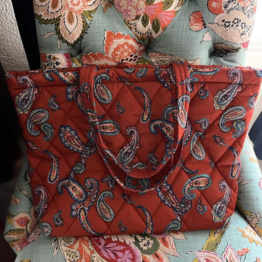 Vera Bradley East/West Large Tote